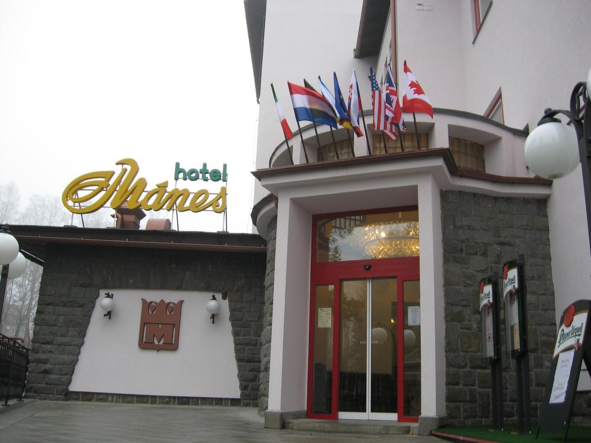 Hotel Manes Svratka Екстер'єр фото